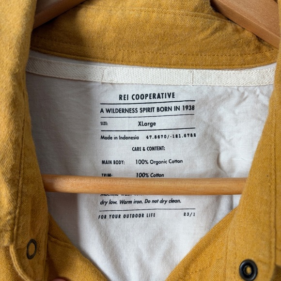 REI Cooperative Button Up Shirt - Picture 2 of 2